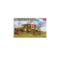 Academy US Ambulance+Tow Trac1/72