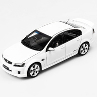 Authentic Collectables ACD18HVE1F Holden VE Commodore SSV Heron White 1/18