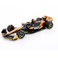 Burago 38215P 2024 F1 McLaren MCL 38 #81 Piastri With Helmet 1/43