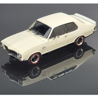 DDA Holden Torana LJ GTR XU1 Custard    1/24