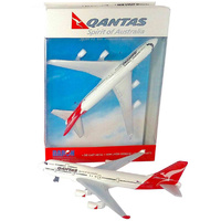 Daron DT554A Qantas Boeing 747 Diecast Plane