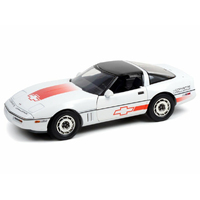 Green Light Chevrolet Corvette C4 1988 Challenge Race Car White  1/18