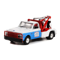 Green Light 30324 Wrecker 1969 Chevrolet C-30 Hazzard County Garage 1/64