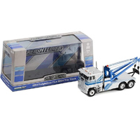 Green Light 1984 Freighliner FLA 9664 Tow Truck Silver  1/43