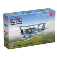ICM 32014 Hs 123A-1 German Attack Aircraft  1/32
