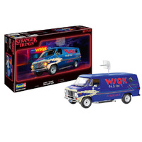 Revell 07732 GMC WSQK Squawk Van From Stranger Things 1/25