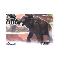 Revell Giant Woolly Mammoth Tusk Dinosaur 1/13