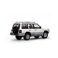 Sun Star Pajero(montero) Long  Summit 1998 White 1/18