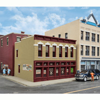 Walthers Midtown Hardware T/Line   (HO Built)